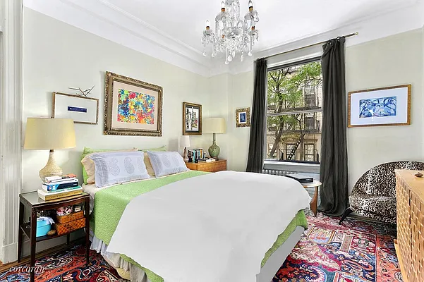 Sold by Corcoran | media 22