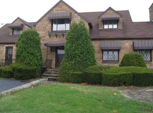 318 N Main St, Davidsville, PA 15928