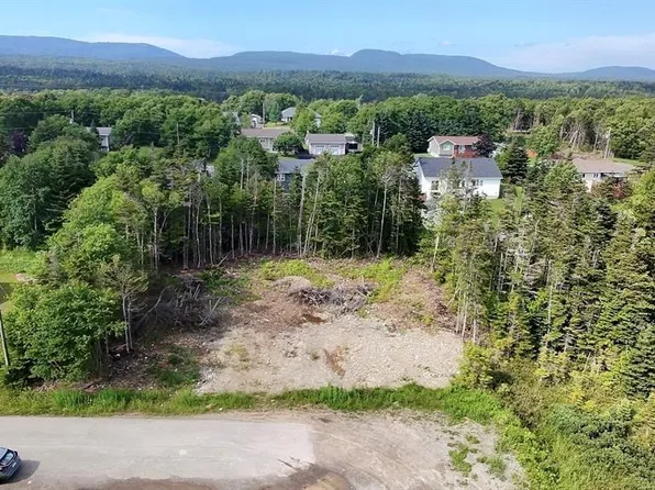 13 Pine Avenue, Kippens, NL A2N3R3