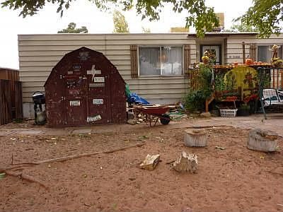 shed and fall decorations