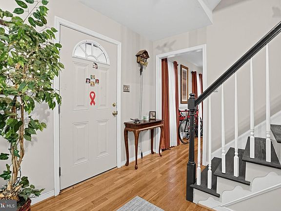 2nd image of 5830 Tuskwillow Dr