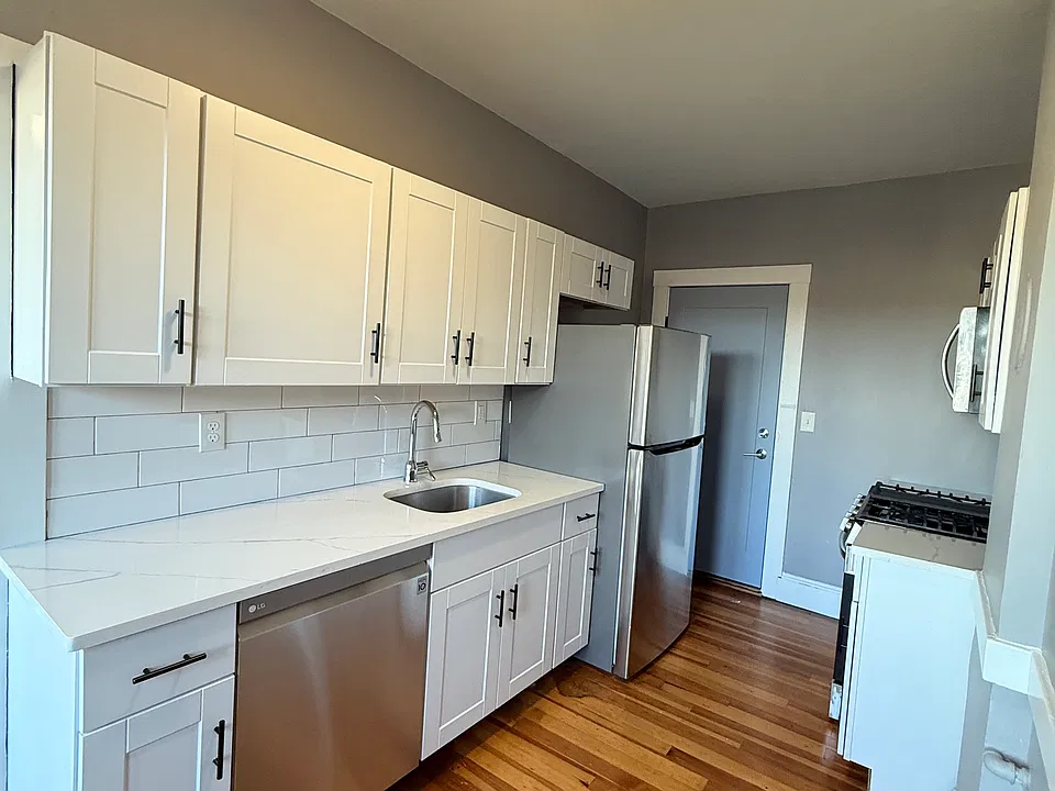 840 Mass Ave #25