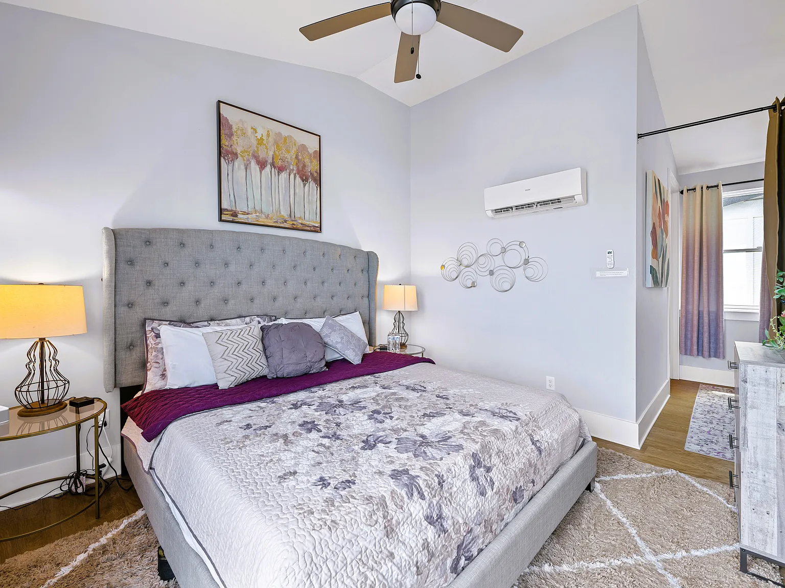 2 bed, 1.5 bath, 999 sqft, $2,600 — Photo 3