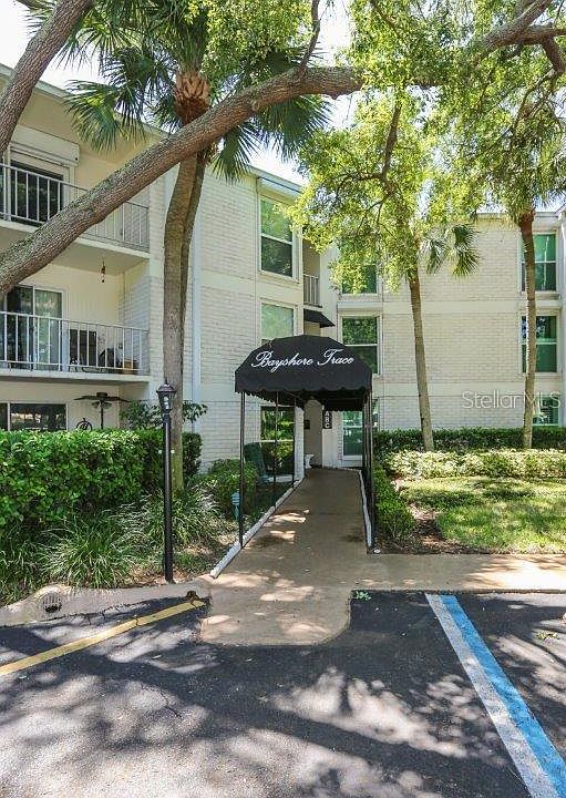 1st image of 3325 Bayshore Blvd Unit B24