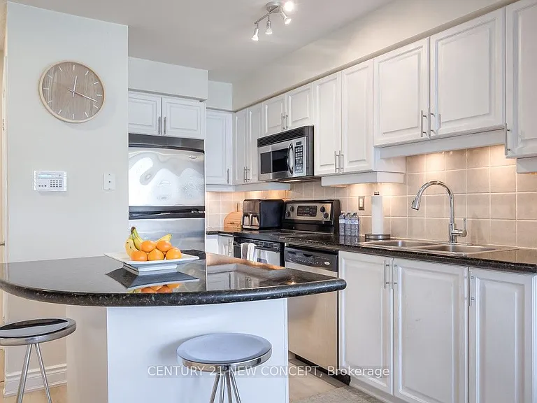 78 Harrison Garden Blvd #204 — Photo 14