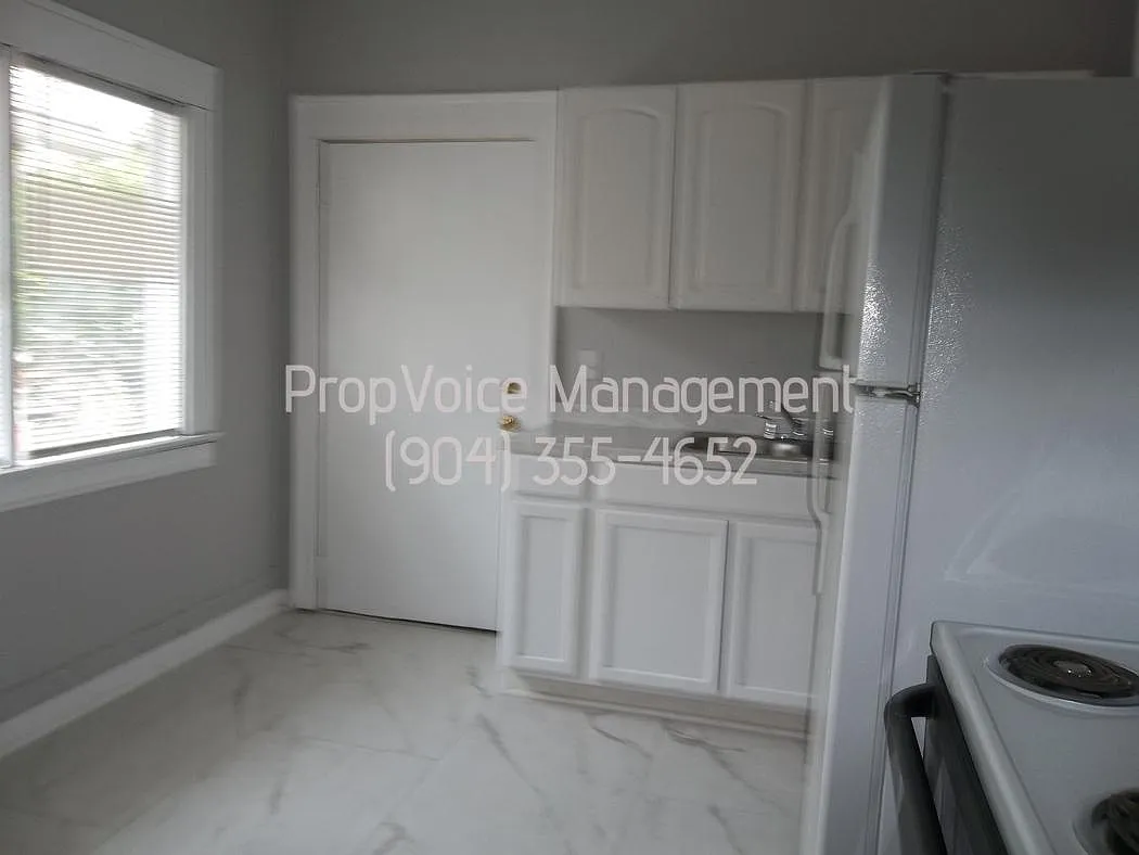2 bed, 924 sqft, $1,250 — Photo 4