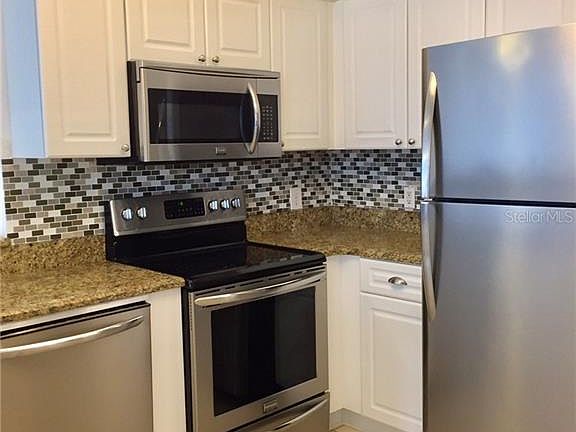 4th image of 231 Goldenrain Dr APT 206