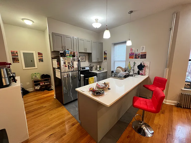 1580 President St #25 — Photo 1