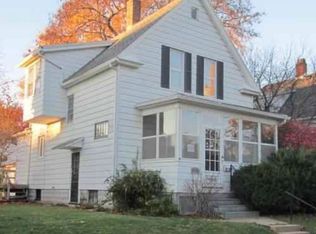 1714 17th Ave, Moline, IL 61265
