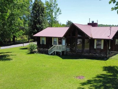 1700 Round Hill Rd, Weaver, AL, 36277
