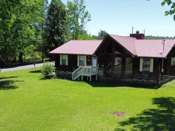 1700 Round Hill Rd, Weaver, AL 36277