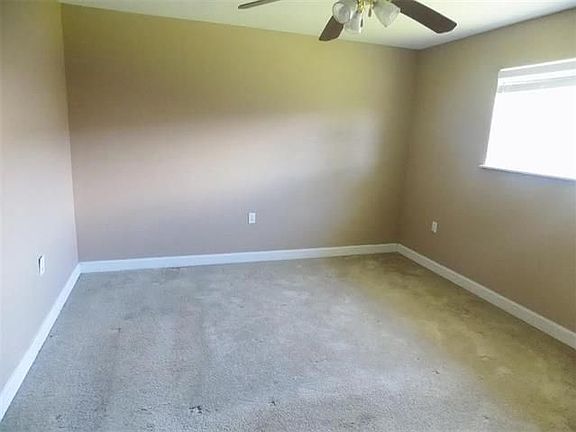 5th image of 3024 Sherwood Dr