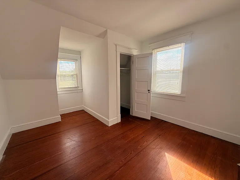 135 Hampton Hall Rd — Photo 12