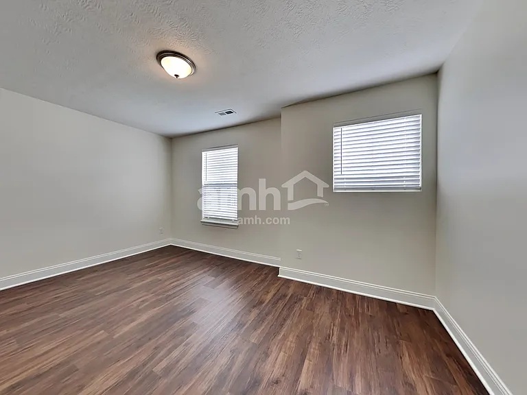 12524 Dardevle Ct — Photo 19