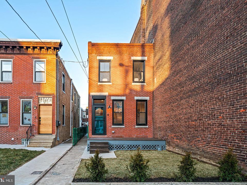 1st image of 2215 E Cumberland St