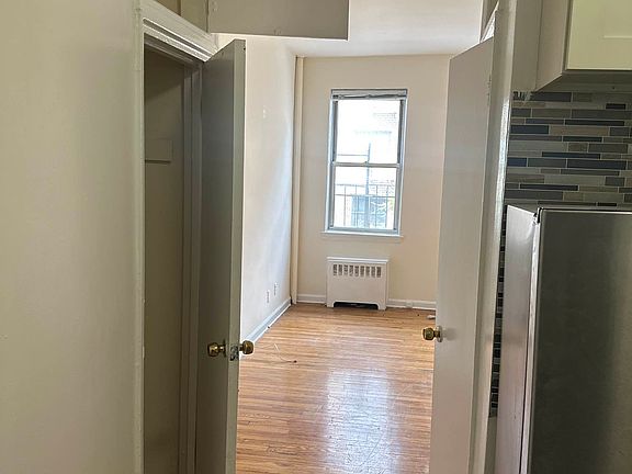 2nd image of 440 E 77th St APT 3B