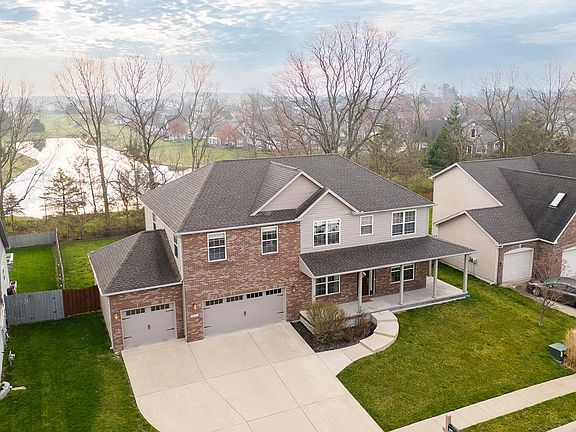 3rd image of 4515 Duckhorn Ln
