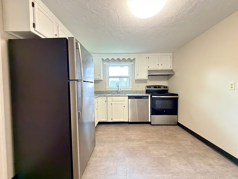1 Annaberry Ln #1A — Photo 6
