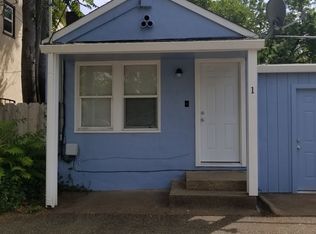 1086 California St, Redding, CA 96001