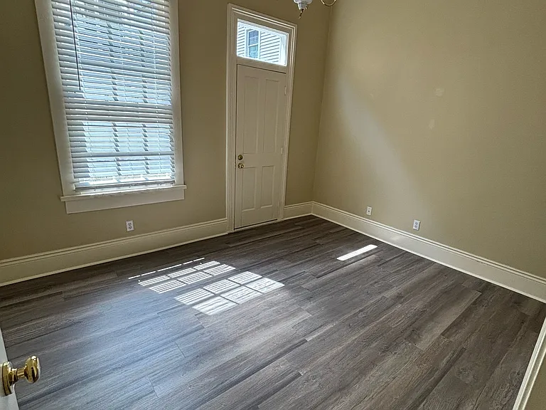 1618 Philip St — Photo 11