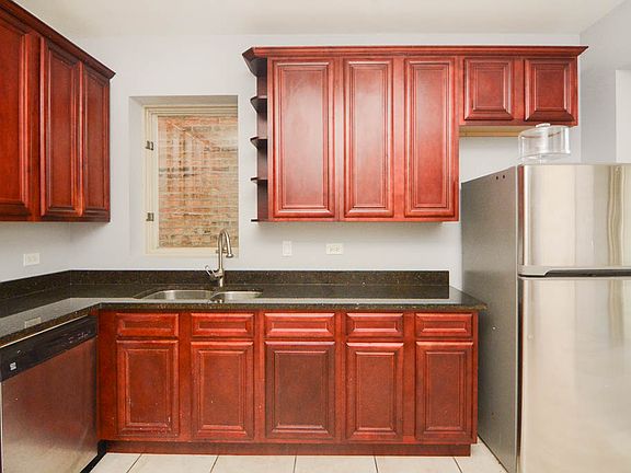 2nd image of 3644 N Albany Ave #1