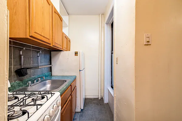 Rented by Rennit Inc. | media 42