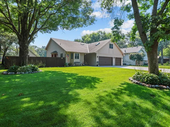 11685 Redwood St NW, Coon Rapids, MN 55448