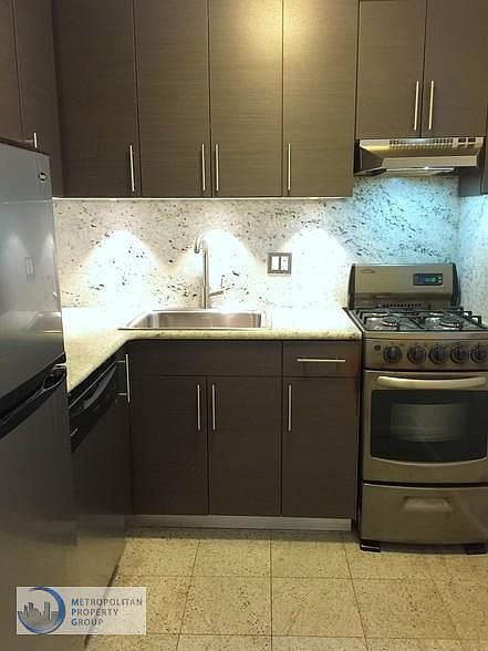 2nd image of 214 E 24th St APT 5K