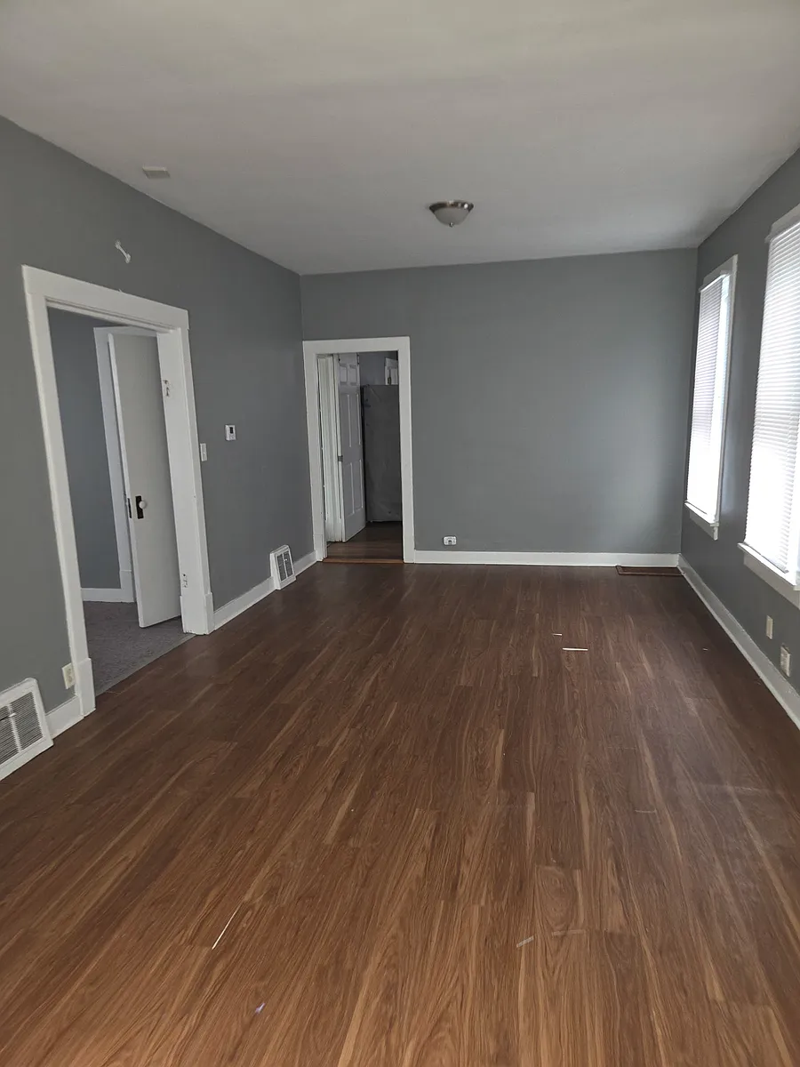 Building Photo - 206 E Arcadia Ave