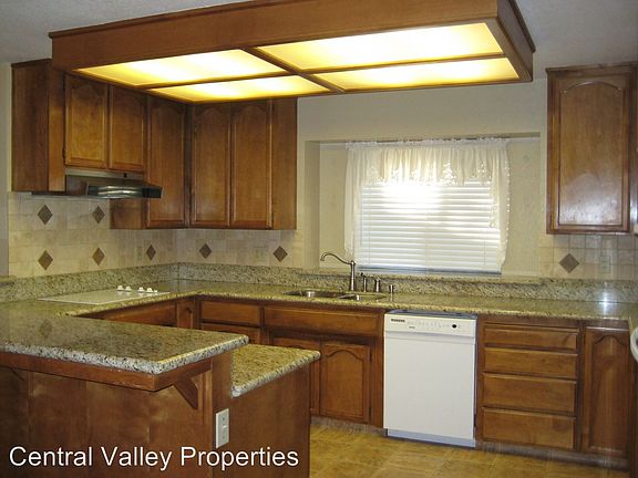 5th image of 1571 Crosby Ct