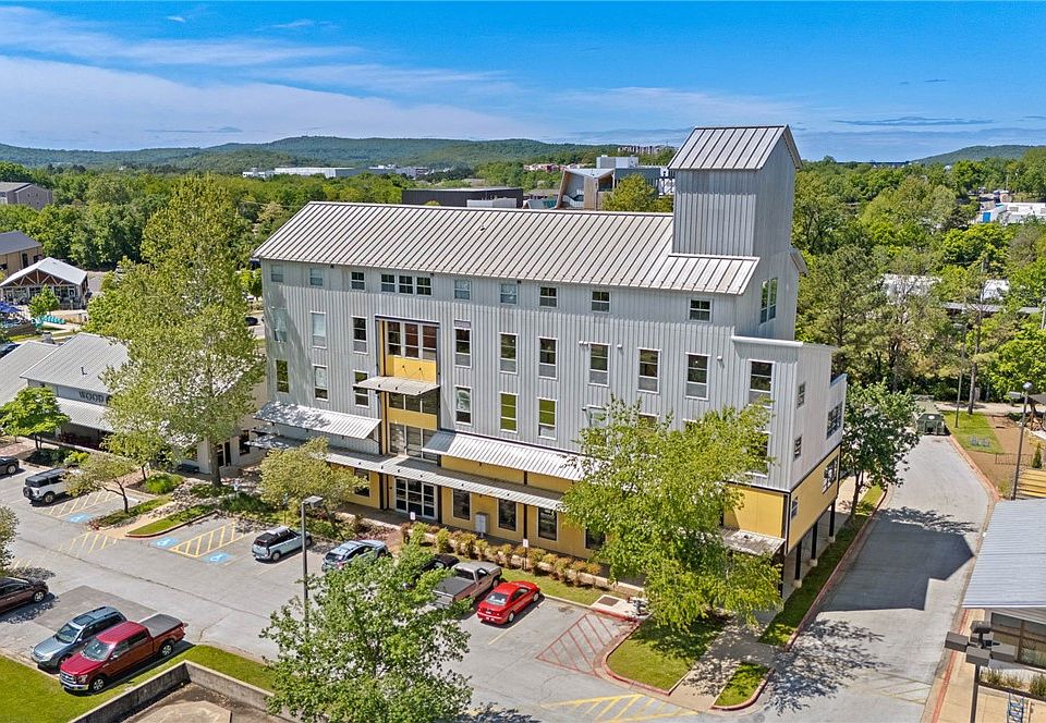 1st image of 525 S School Ave #430