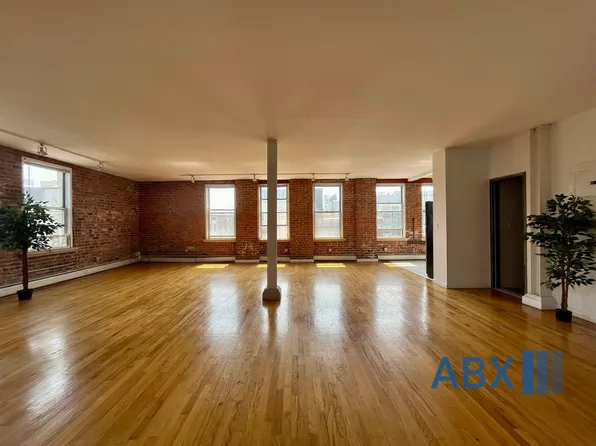 425 Keap Street image 1 of 19