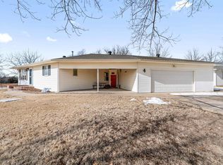 4 Utley Blvd, Marquette, KS 67464