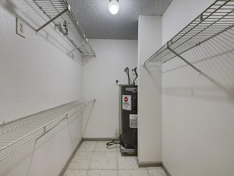 1311 Antoine Dr #146 — Photo 6