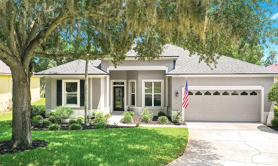 1st image of 678 Lakeworth Cir