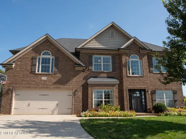 2308 Omaha Ln, Knoxville, TN 37932