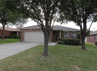 424 Silver Oak Ln, Lewisville, TX 75067