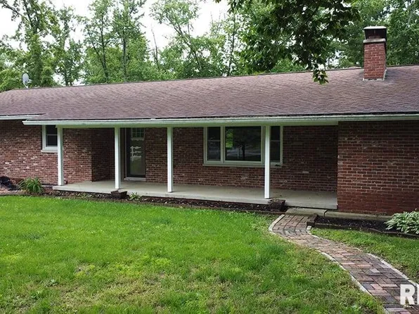 439 E Glenwood Ave, Olney, IL 62450