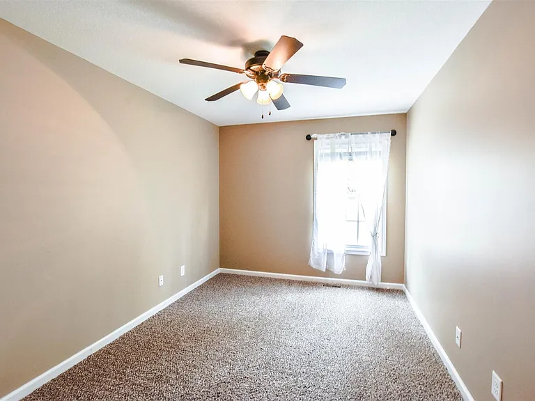 3627 Fox Tail Dr — Photo 14