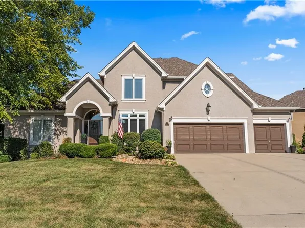 10020 N Revere Ct, Kansas City, MO 64154