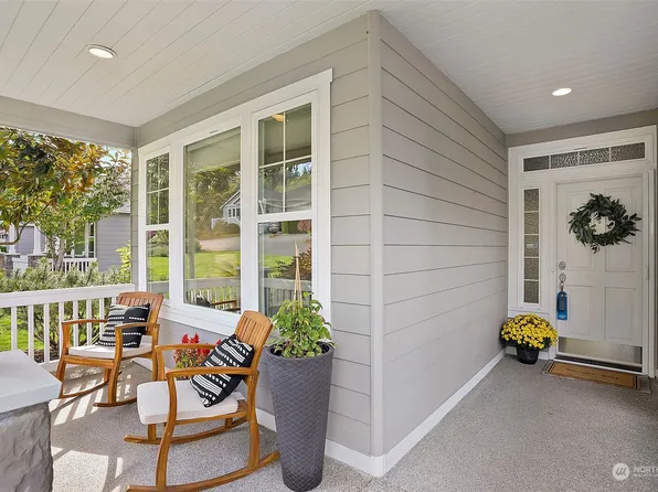 9514 31st Avenue Ct NW #4-B, Gig Harbor, WA 98332