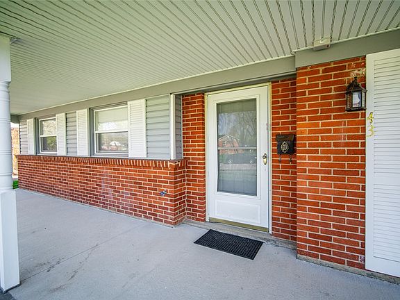 3rd image of 43 Greencliff Dr