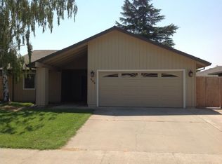 408 Stanislaus St, Lodi, CA 95240