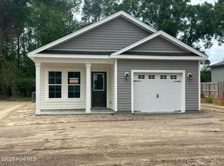 406 Hadnot Ave, Maysville, NC 28555
