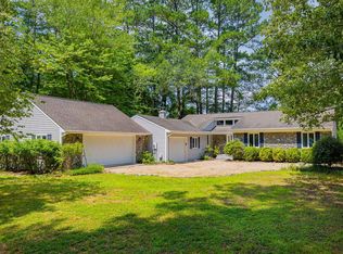 274 Robbins Ln, White Stone, VA 22578