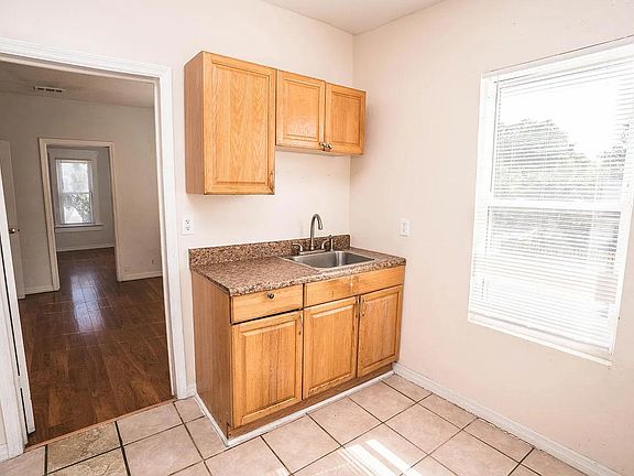 2nd image of 2816 N 9th St APT D