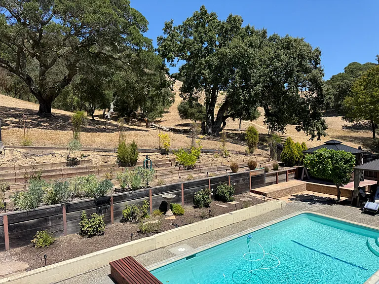 840 Idylberry Rd — Photo 30