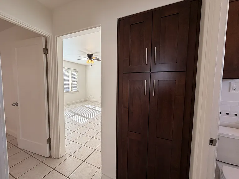 4355 1/2 Kansas St — Photo 19
