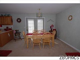 3rd image of 1640 S Cove Ln