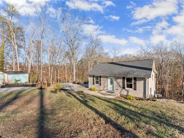 5211 Driftwood Point, Gainesville, GA 30506